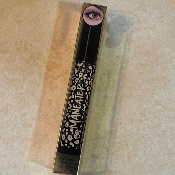 New Tarte MANEATER Voluptuous Mascara - full size - Picture 2 of 7
